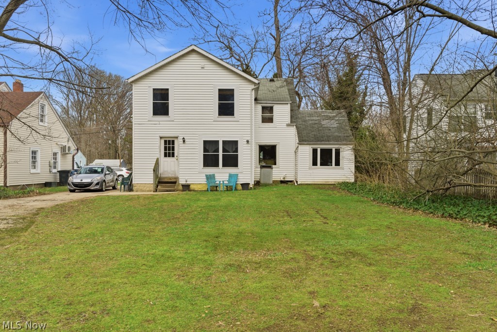 38306 Roselawn Avenue Willoughby OH 44094