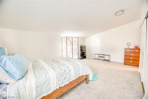 3665 Marcella Avenue Stow OH 44224