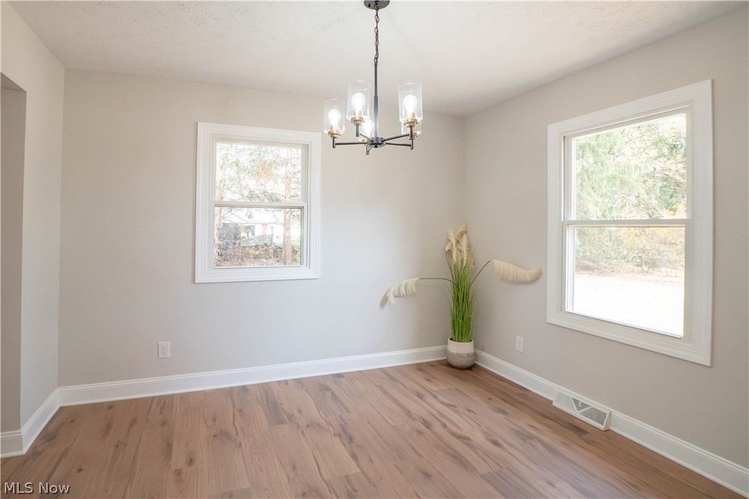 12754 Chamberlain Road Aurora OH 44202