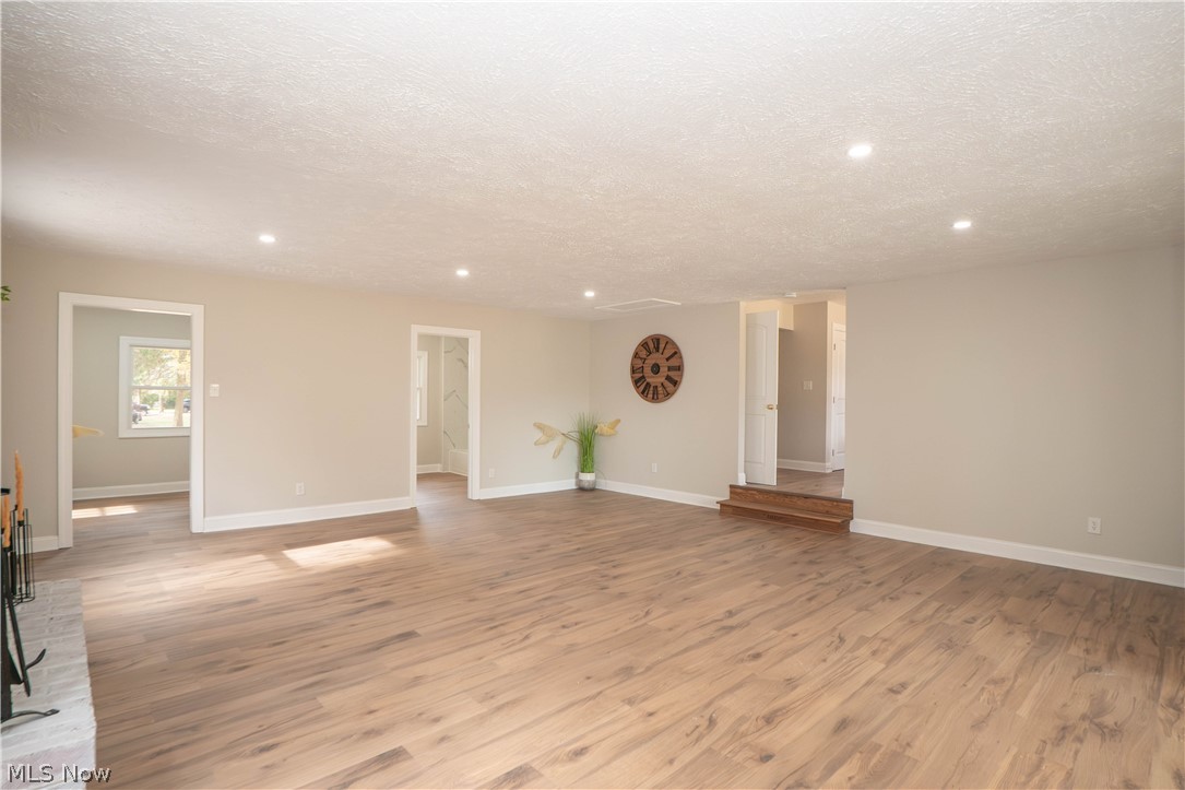 12754 Chamberlain Road Aurora OH 44202