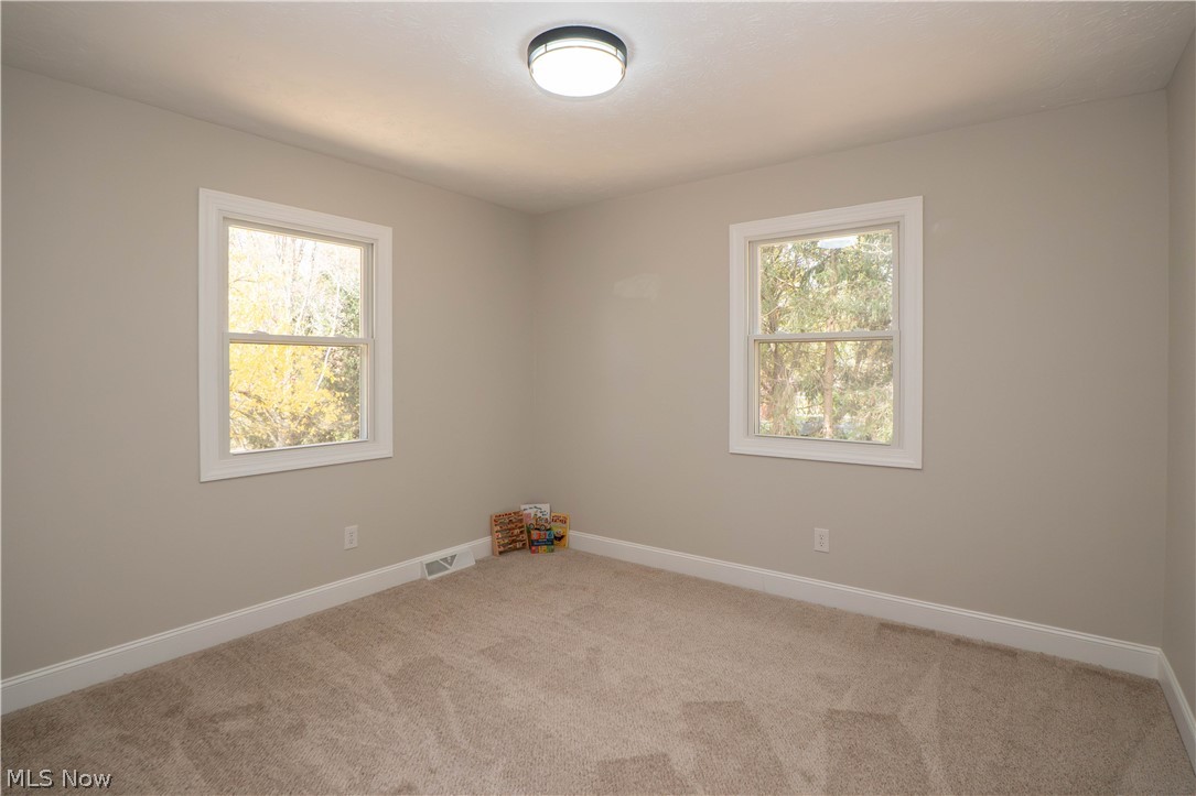12754 Chamberlain Road Aurora OH 44202