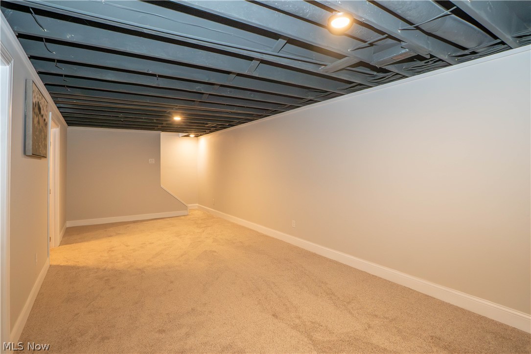 12754 Chamberlain Road Aurora OH 44202