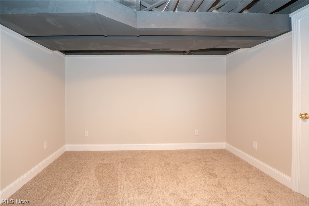 12754 Chamberlain Road Aurora OH 44202