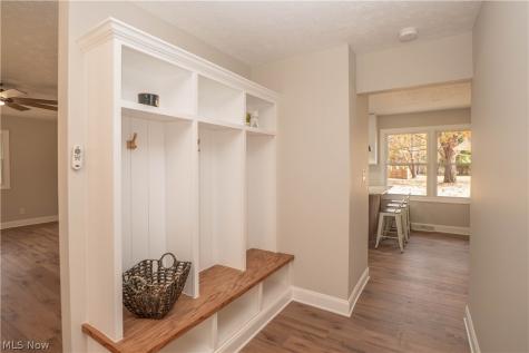 12754 Chamberlain Road Aurora OH 44202