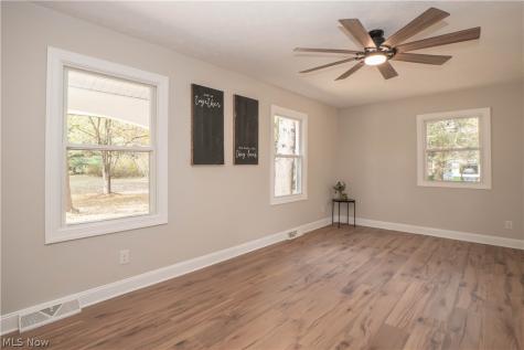 12754 Chamberlain Road Aurora OH 44202