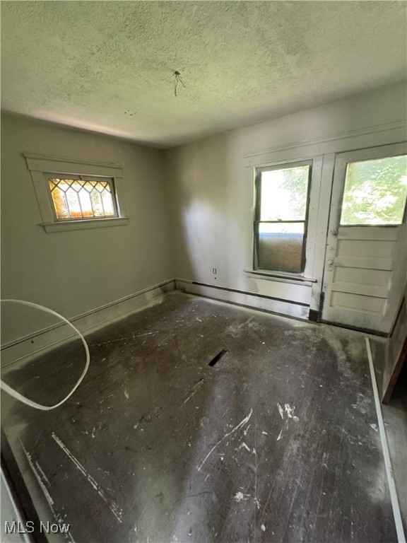 512 Eddy Road Cleveland OH 44108