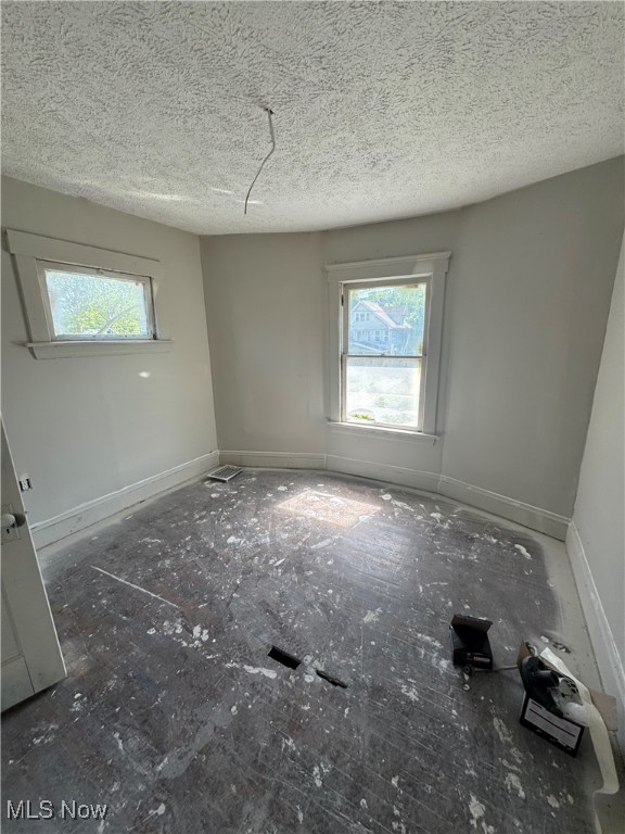 512 Eddy Road Cleveland OH 44108