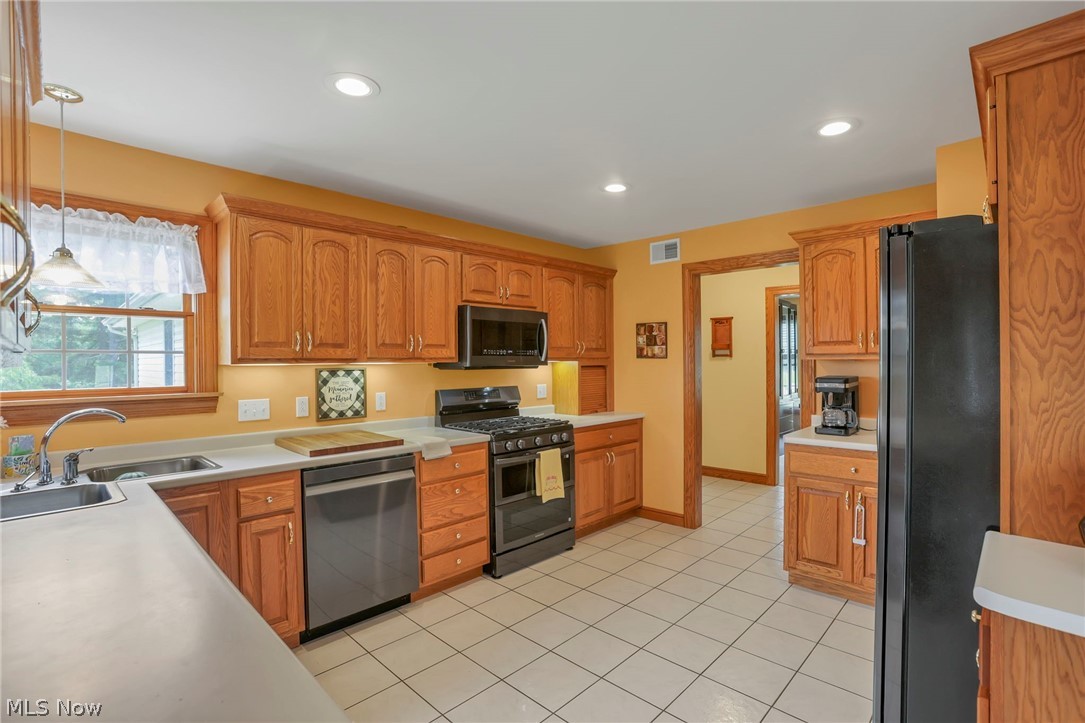 4000 Dillon Hills Drive Nashport OH 43830