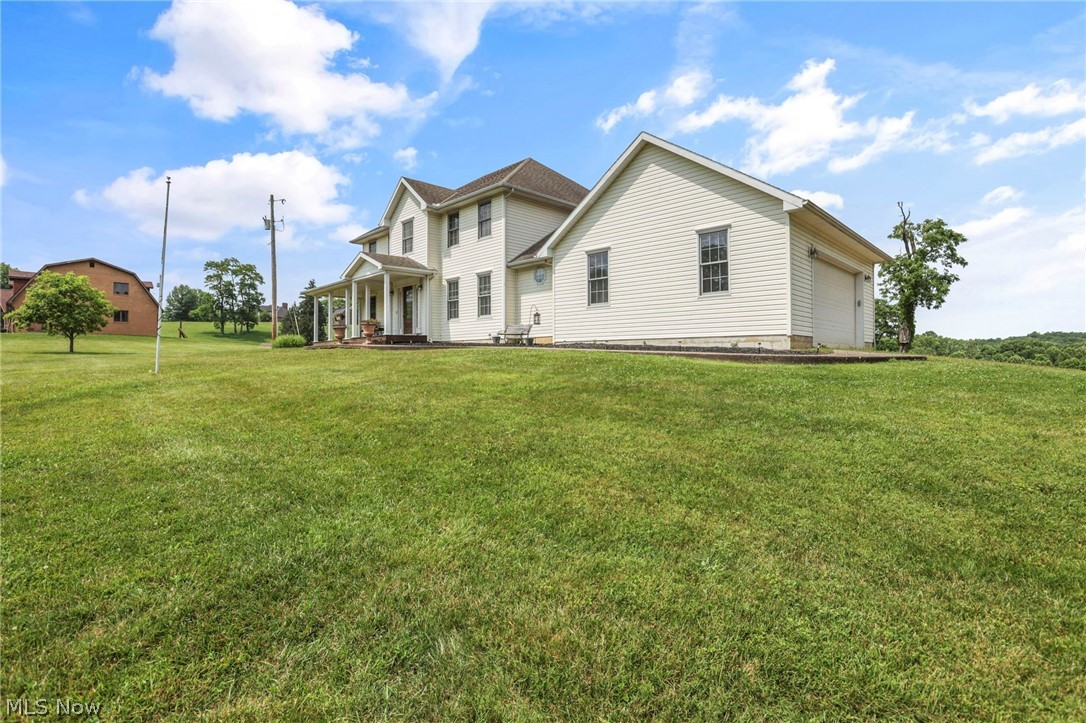 4000 Dillon Hills Drive Nashport OH 43830