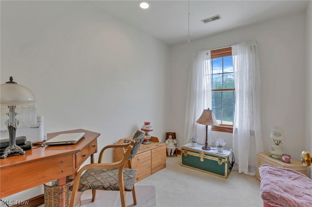 4000 Dillon Hills Drive Nashport OH 43830