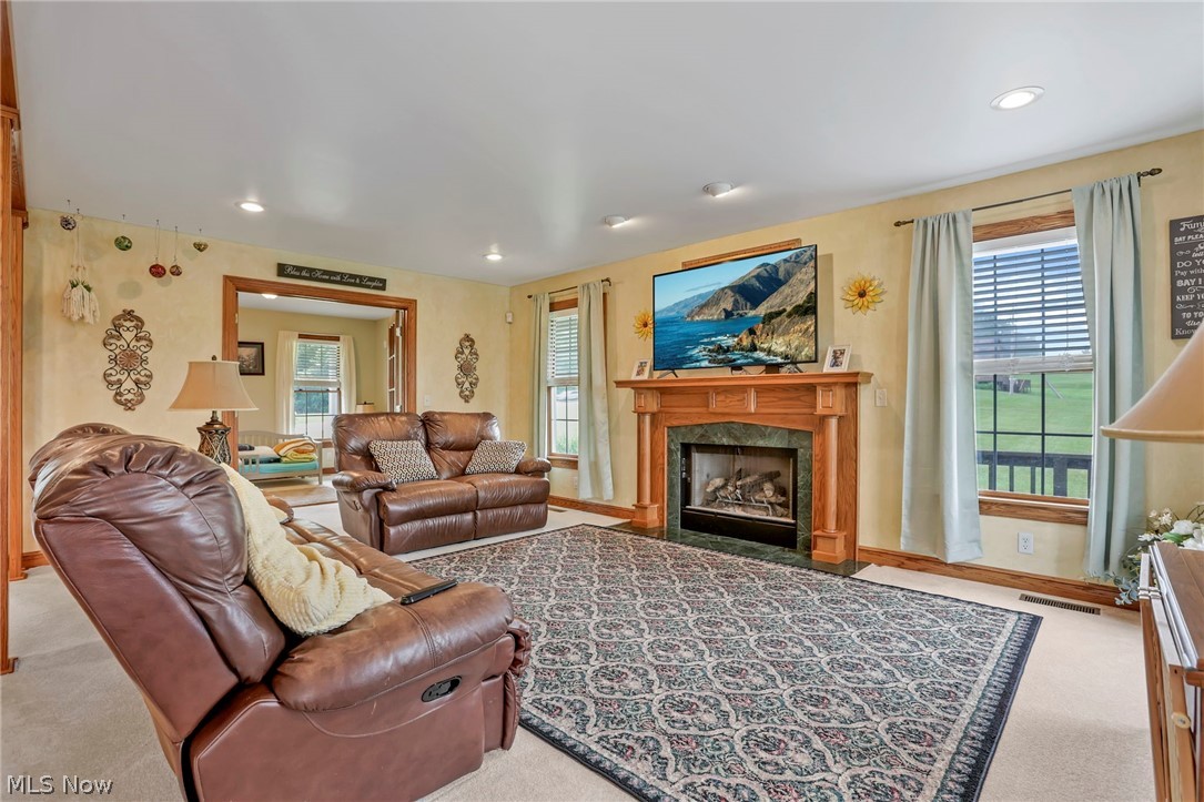 4000 Dillon Hills Drive Nashport OH 43830