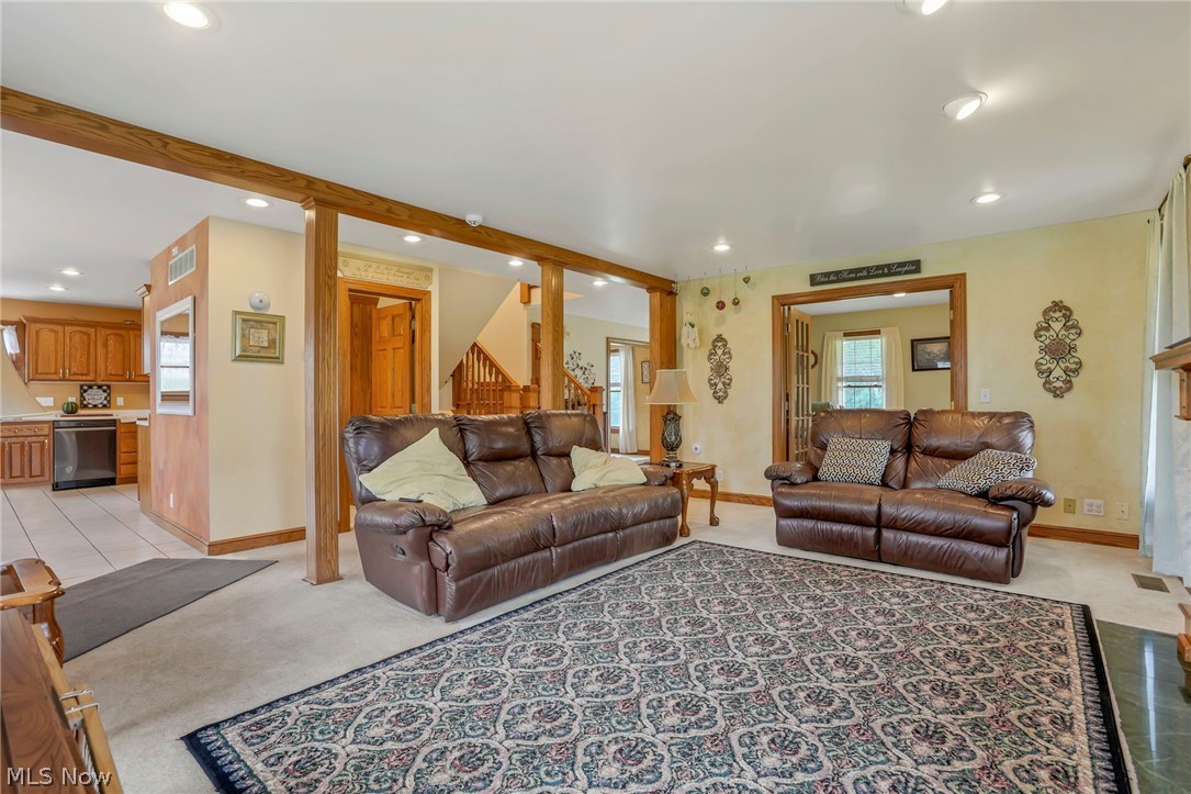 4000 Dillon Hills Drive Nashport OH 43830