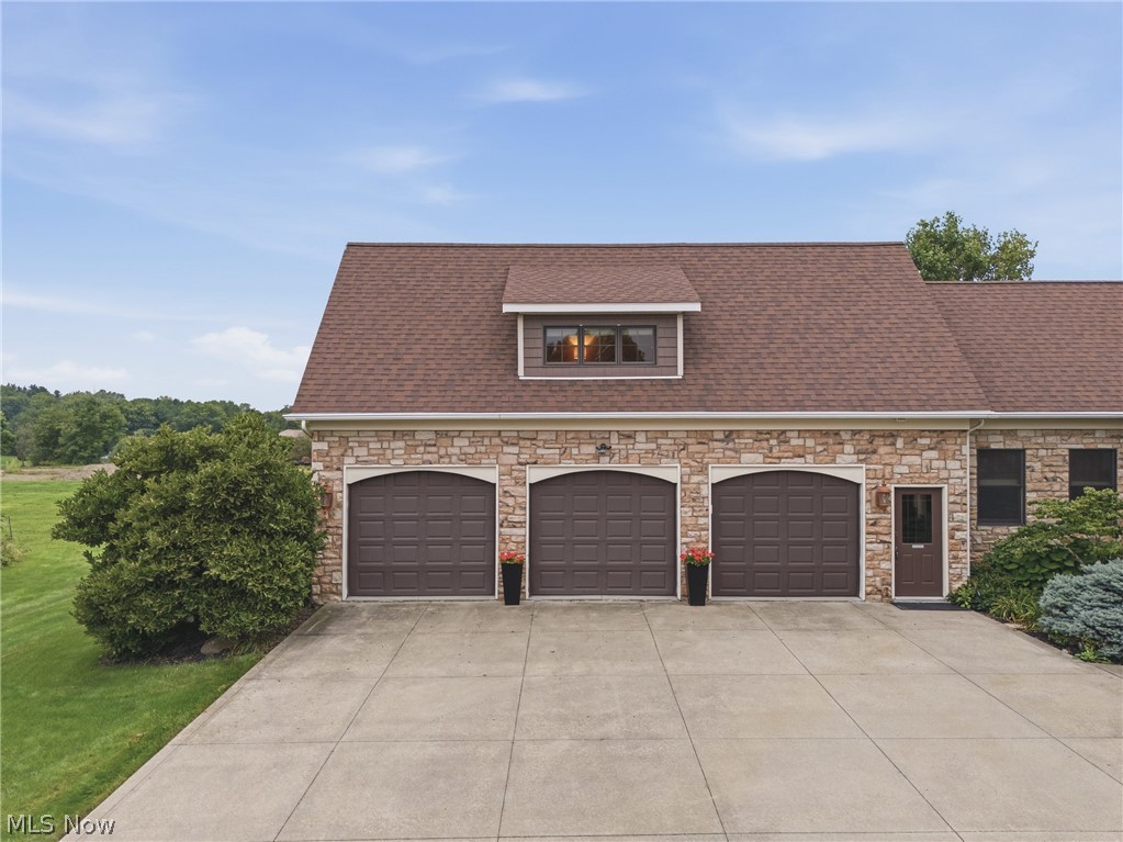 2815 Bartlett Road Mantua OH 44255