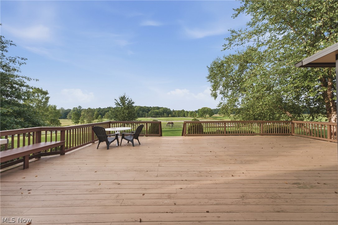 2815 Bartlett Road Mantua OH 44255