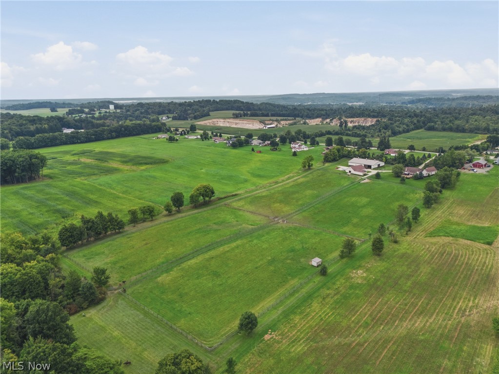 2815 Bartlett Road Mantua OH 44255