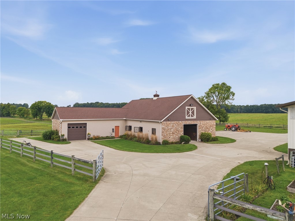 2815 Bartlett Road Mantua OH 44255