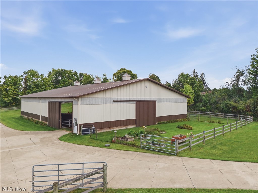 2815 Bartlett Road Mantua OH 44255