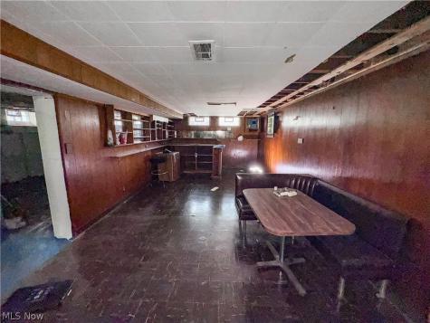 11310 W Sprague Road Parma OH 44130