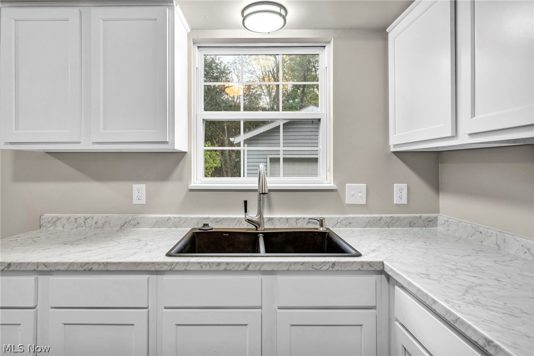 1245 Jersey Street Alliance OH 44601