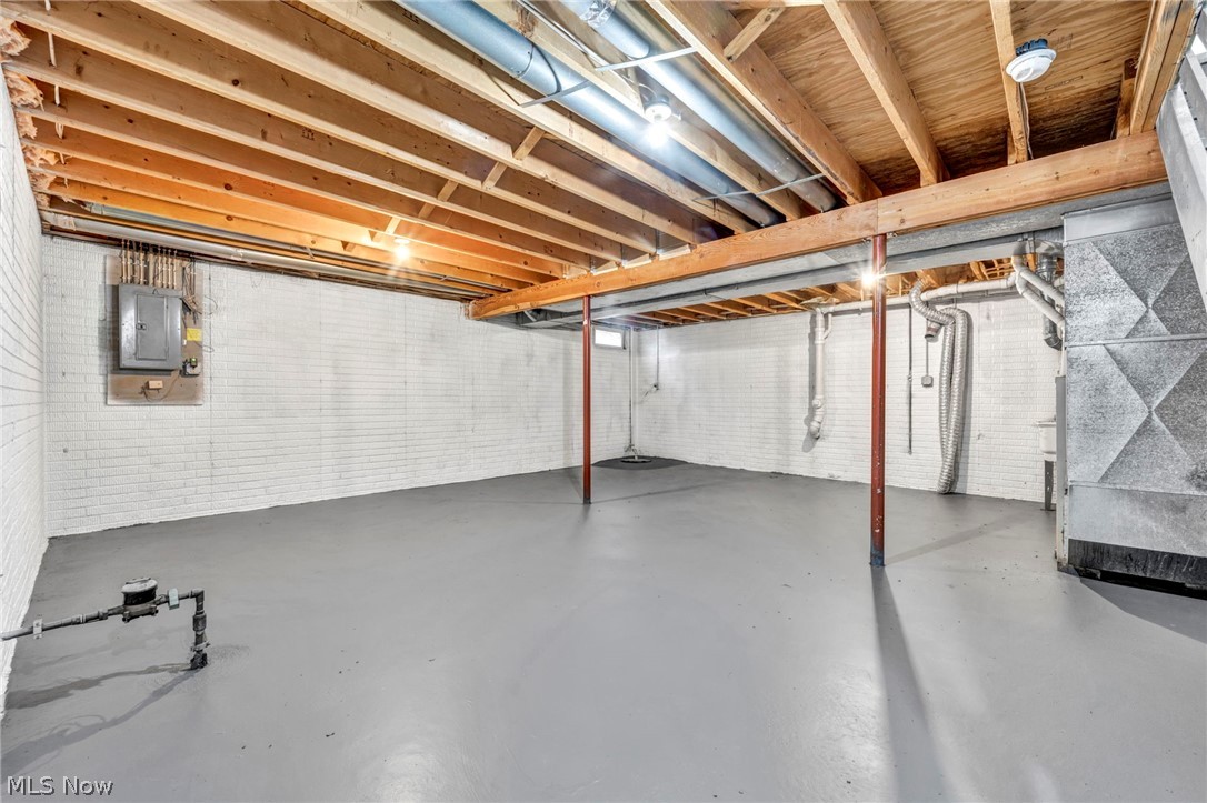 1245 Jersey Street Alliance OH 44601