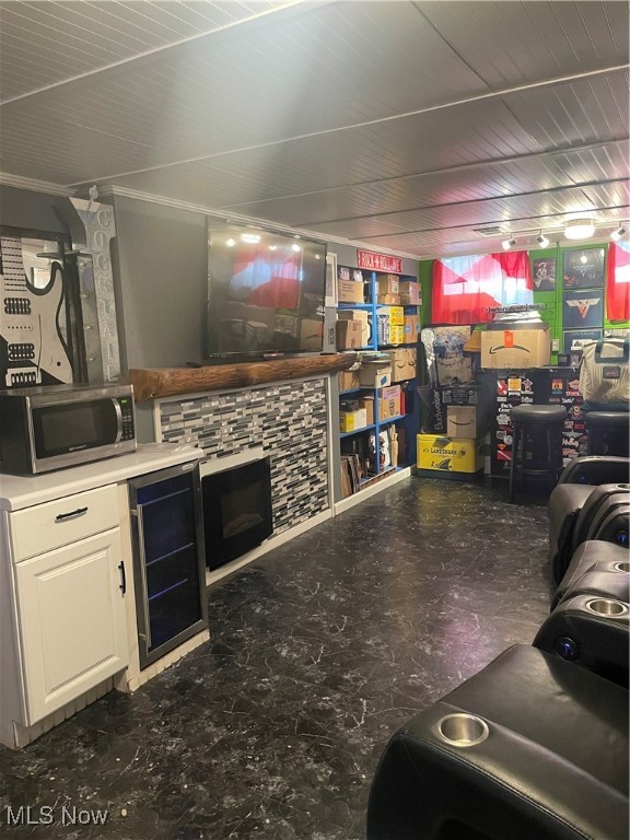 10193 Greenheath Drive Parma Heights OH 44130