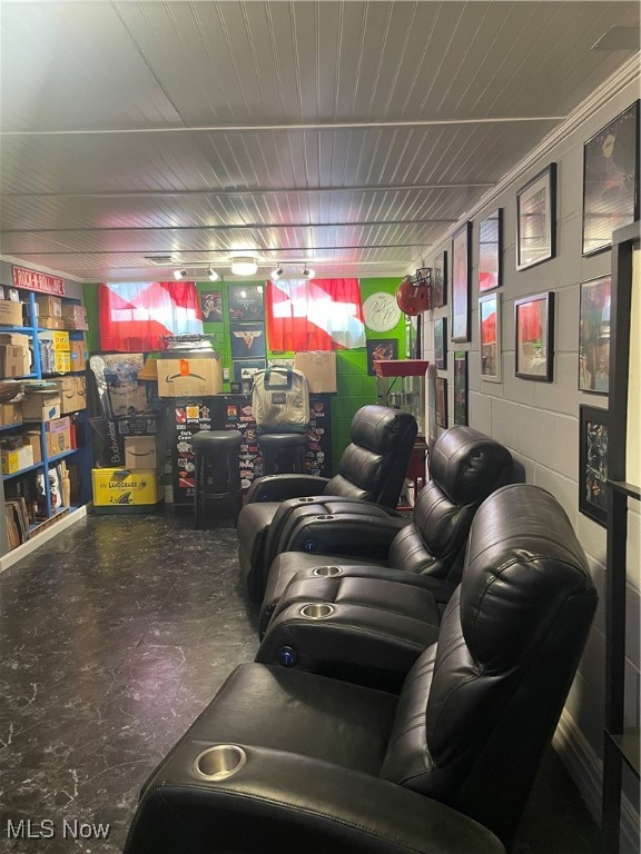 10193 Greenheath Drive Parma Heights OH 44130