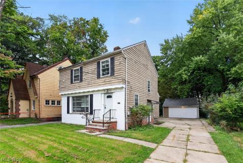 3971 Bluestone Road Cleveland Heights OH 44121