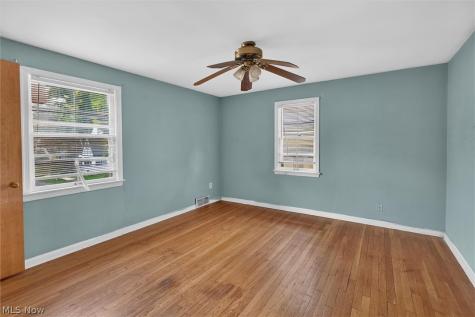 3971 Bluestone Road Cleveland Heights OH 44121