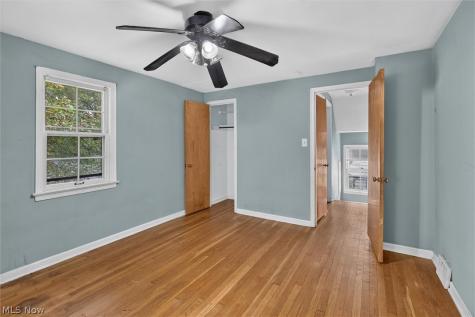 3971 Bluestone Road Cleveland Heights OH 44121