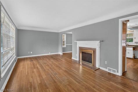 3971 Bluestone Road Cleveland Heights OH 44121