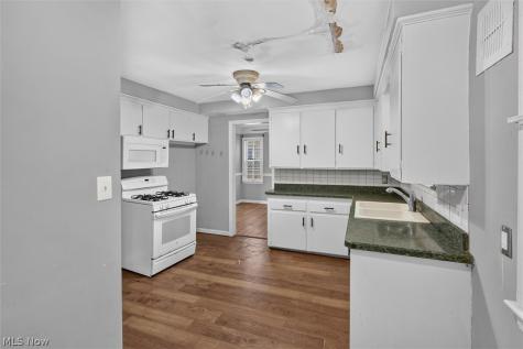 3971 Bluestone Road Cleveland Heights OH 44121