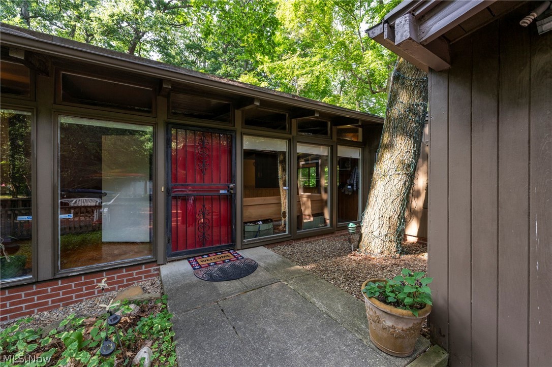 3554 Atherstone Road Cleveland Heights OH 44121