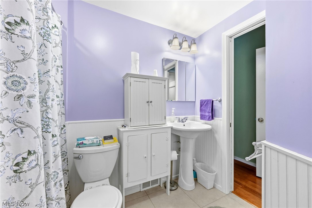 3554 Atherstone Road Cleveland Heights OH 44121