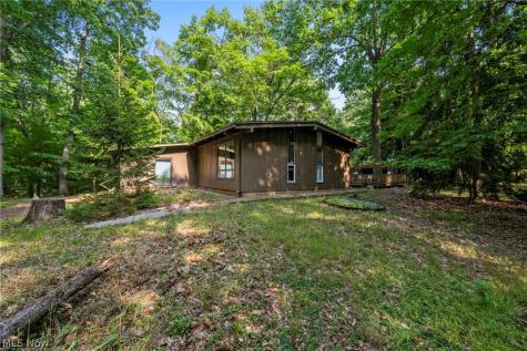 3554 Atherstone Road Cleveland Heights OH 44121