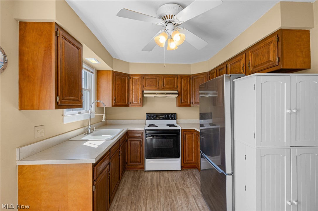 1469 Hazel Avenue Madison OH 44057