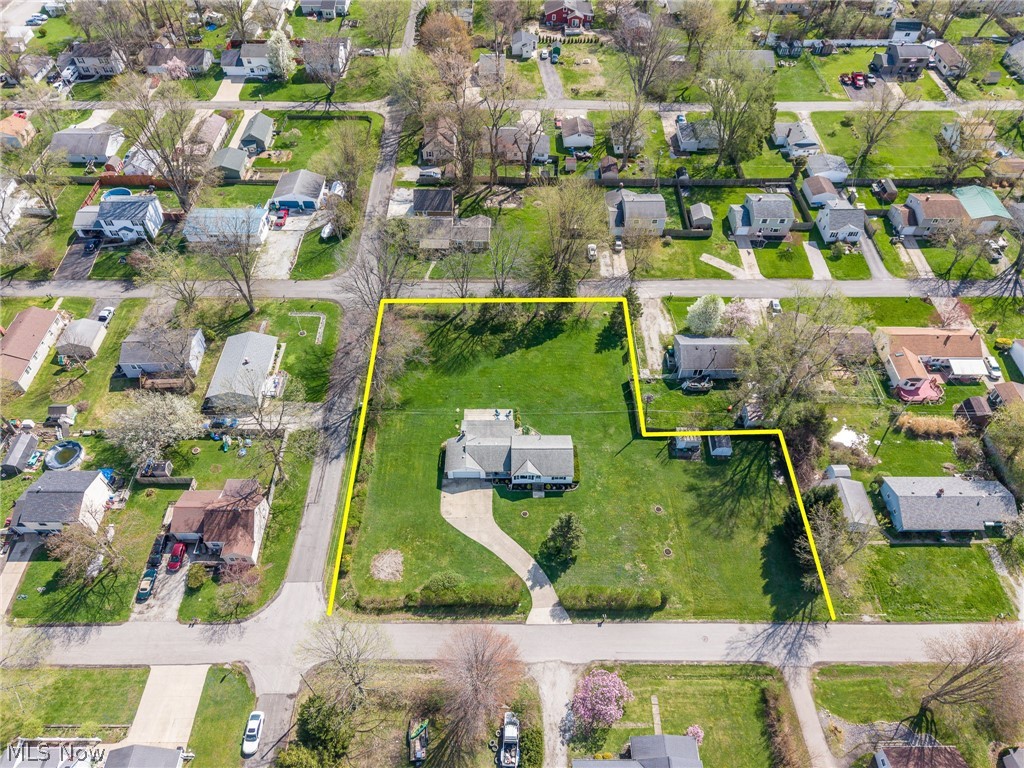 1469 Hazel Avenue Madison OH 44057