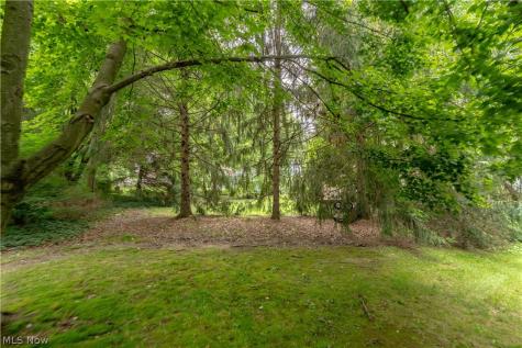 322 Great Oaks Trail Wadsworth OH 44281