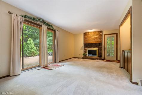 322 Great Oaks Trail Wadsworth OH 44281