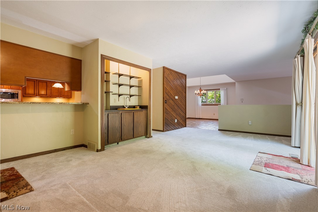 322 Great Oaks Trail Wadsworth OH 44281