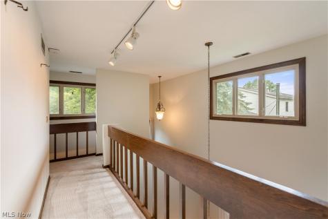 322 Great Oaks Trail Wadsworth OH 44281
