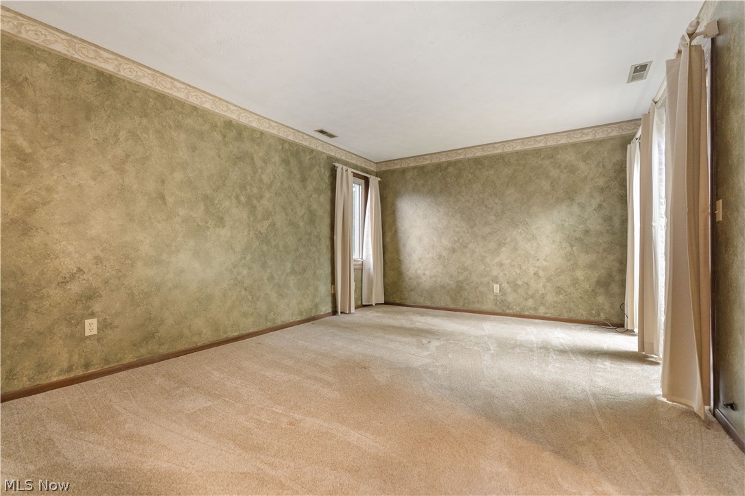322 Great Oaks Trail Wadsworth OH 44281