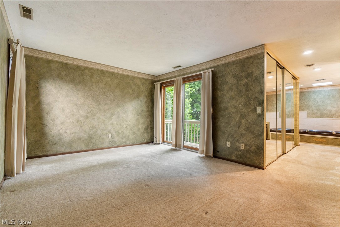 322 Great Oaks Trail Wadsworth OH 44281
