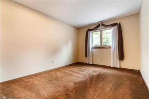 322 Great Oaks Trail Wadsworth OH 44281