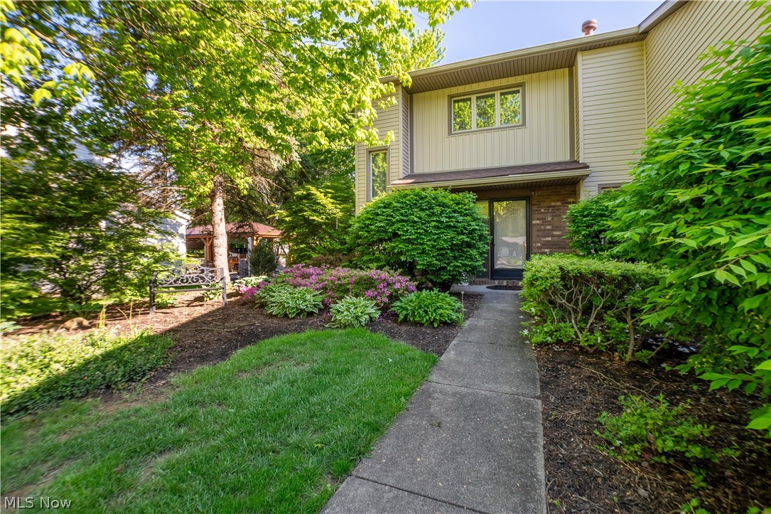 322 Great Oaks Trail Wadsworth OH 44281