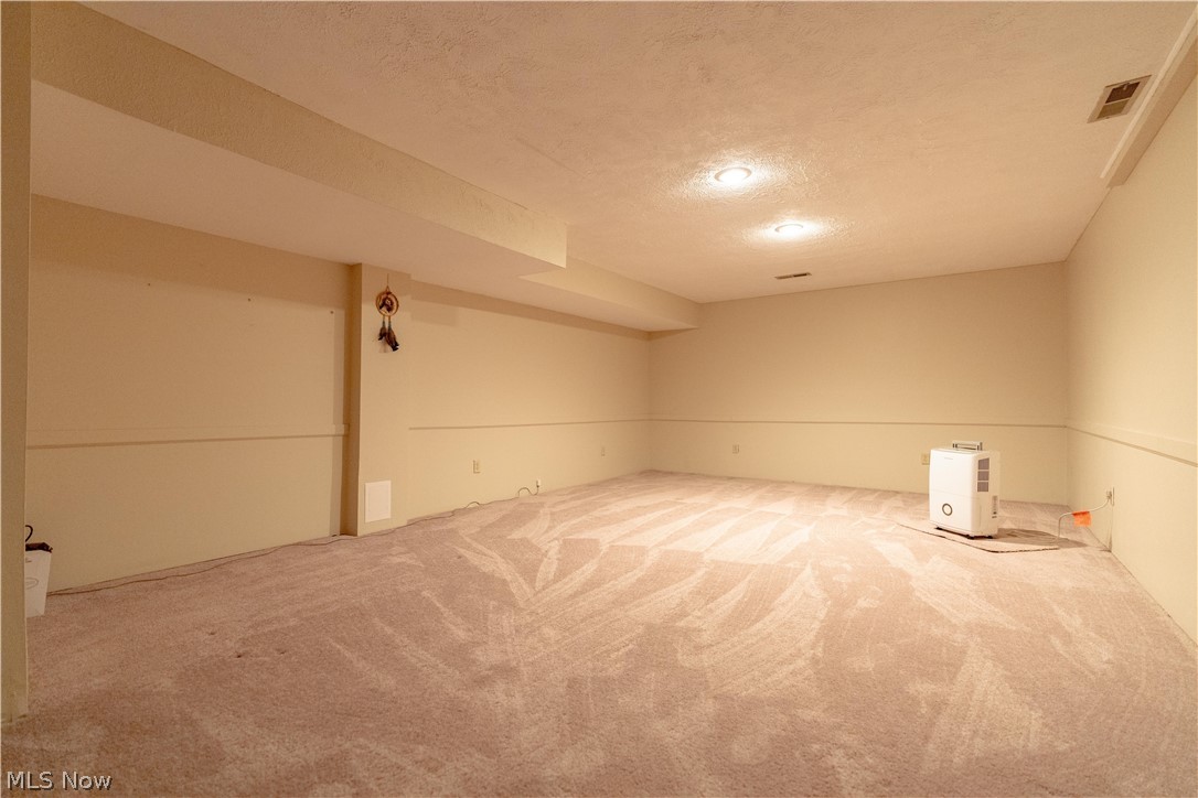 322 Great Oaks Trail Wadsworth OH 44281