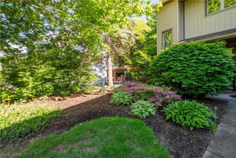 322 Great Oaks Trail Wadsworth OH 44281