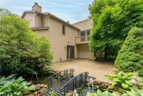 322 Great Oaks Trail Wadsworth OH 44281