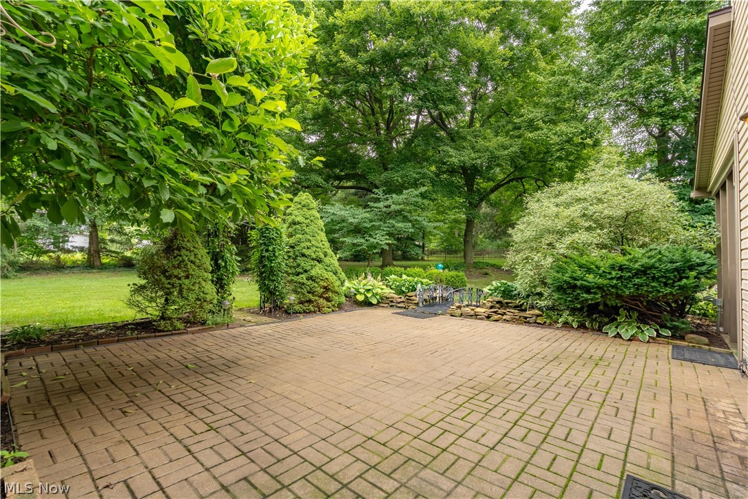 322 Great Oaks Trail Wadsworth OH 44281
