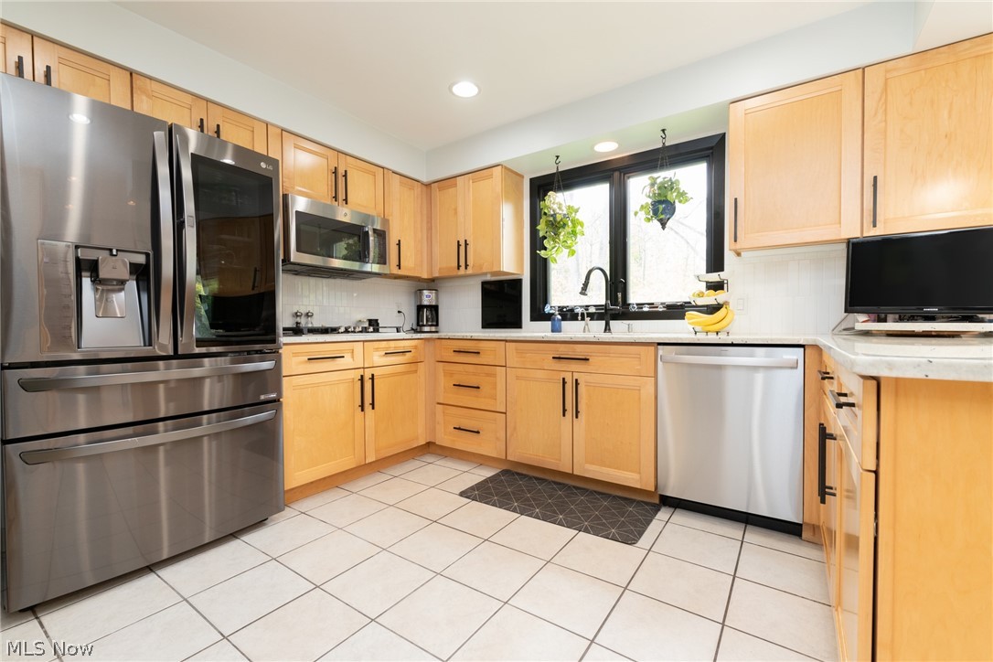 28750 S Woodland Road Pepper Pike OH 44124