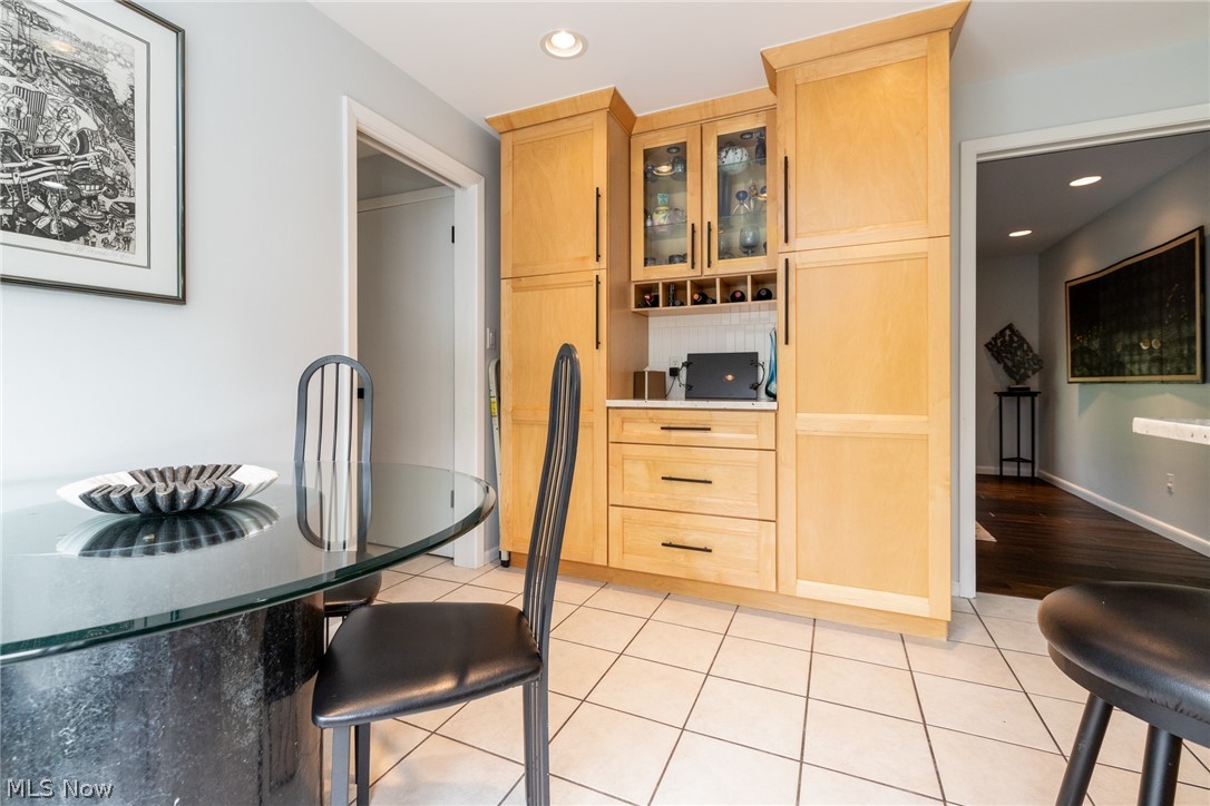 28750 S Woodland Road Pepper Pike OH 44124
